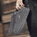 Damen Sportliche Sneaker aus weichem Wildleder
