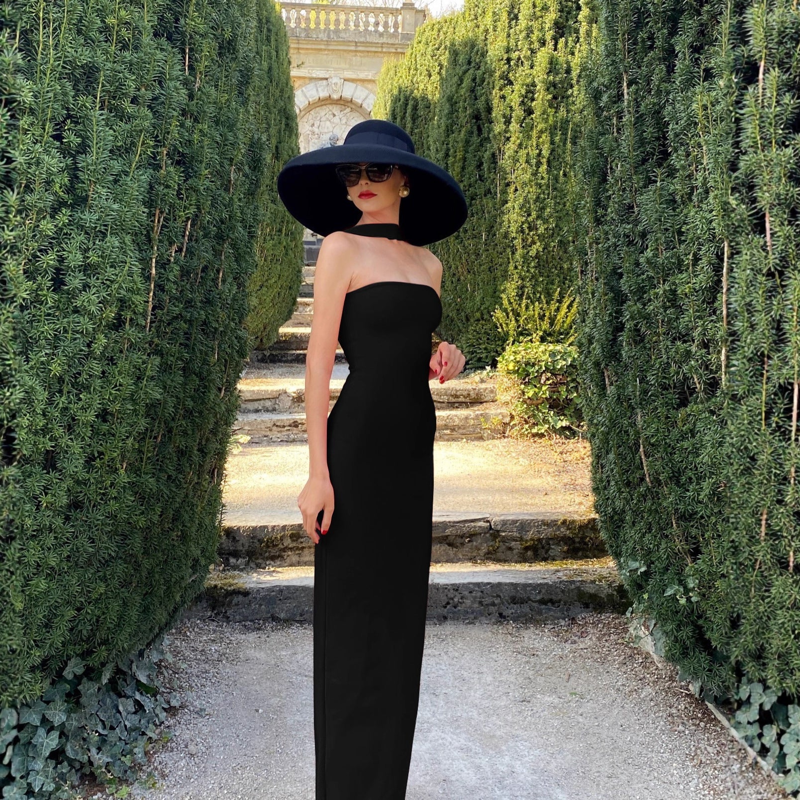 Damen Enges Abendkleid mit tiefem U-Ausschnitt und chicer Rückenpartie R&B