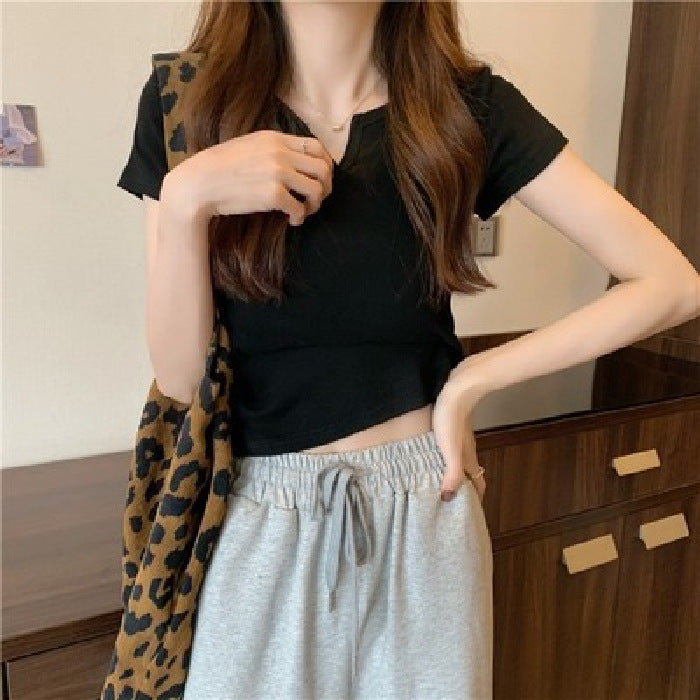 Damen Cropped T-Shirt mit figurbetontem Schnitt und modernen Akzenten R&B