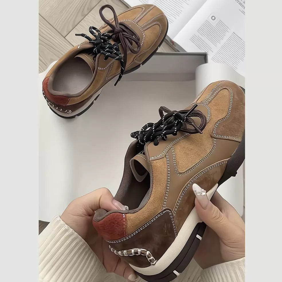 Damen Sportliche Sneaker mit bequemer Polsterung und modischem Obermaterial R&B