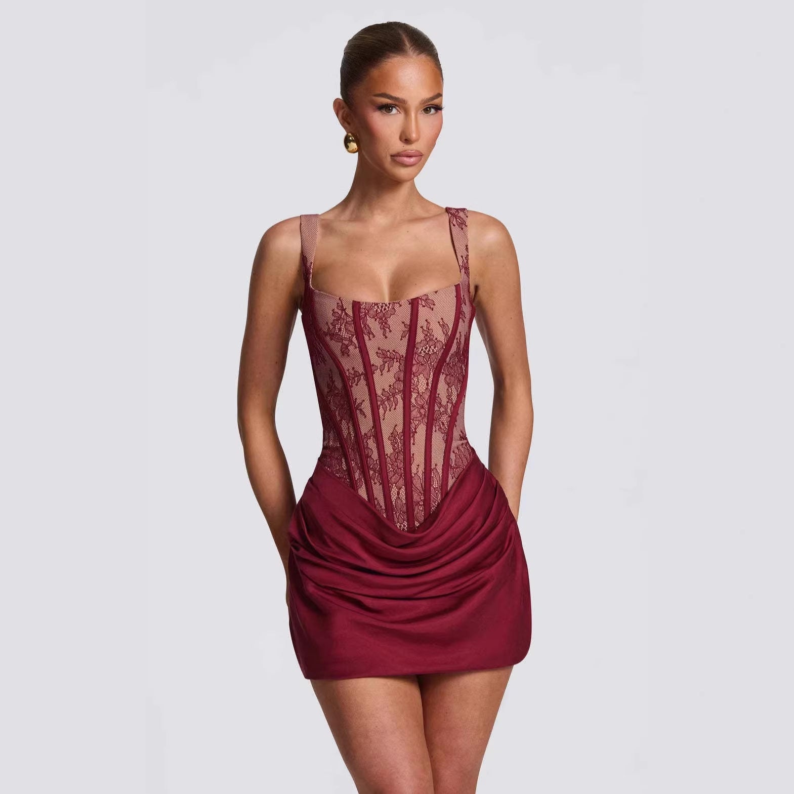 Damen Korsett-Kleid mit luxuriösen Spitzenakzenten und drapiertem Rock R&B