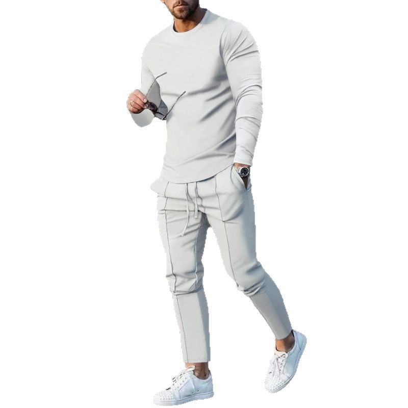 Herren nan eng anliegendes Langarmshirt aus Baumwollstretch mit Rundhalsausschnitt und körperbetonter Passform R&B