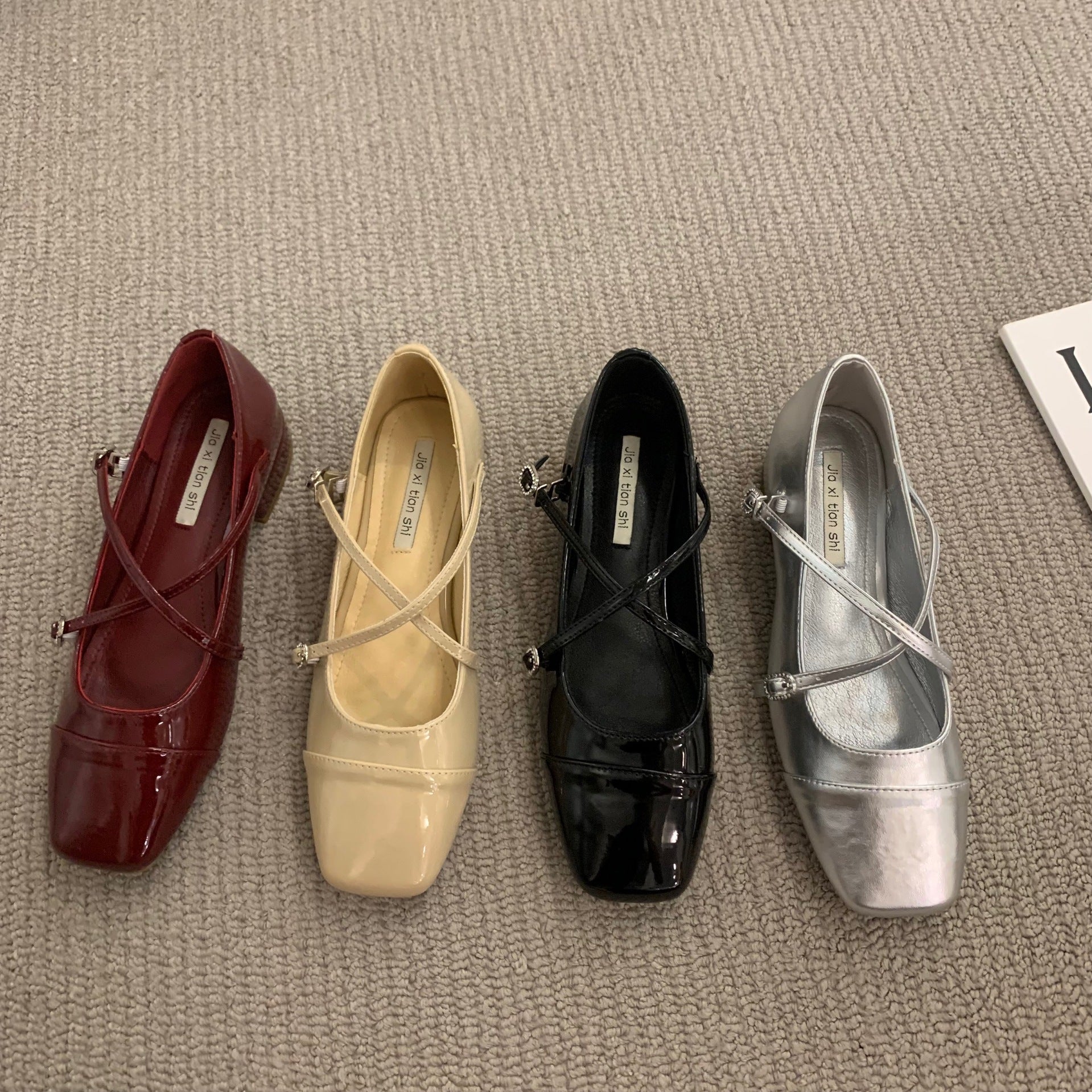 Damen elegante Schuhwerk mit Kreuzriemen