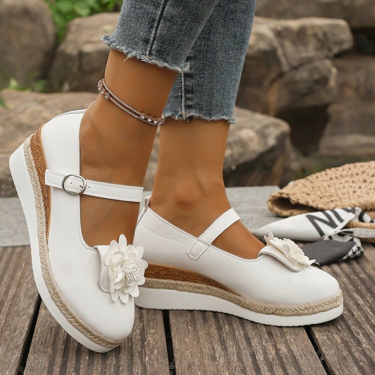 Damen Wedge-Sandaletten mit floraler Verzierungen und komfortabler Sohle R&B