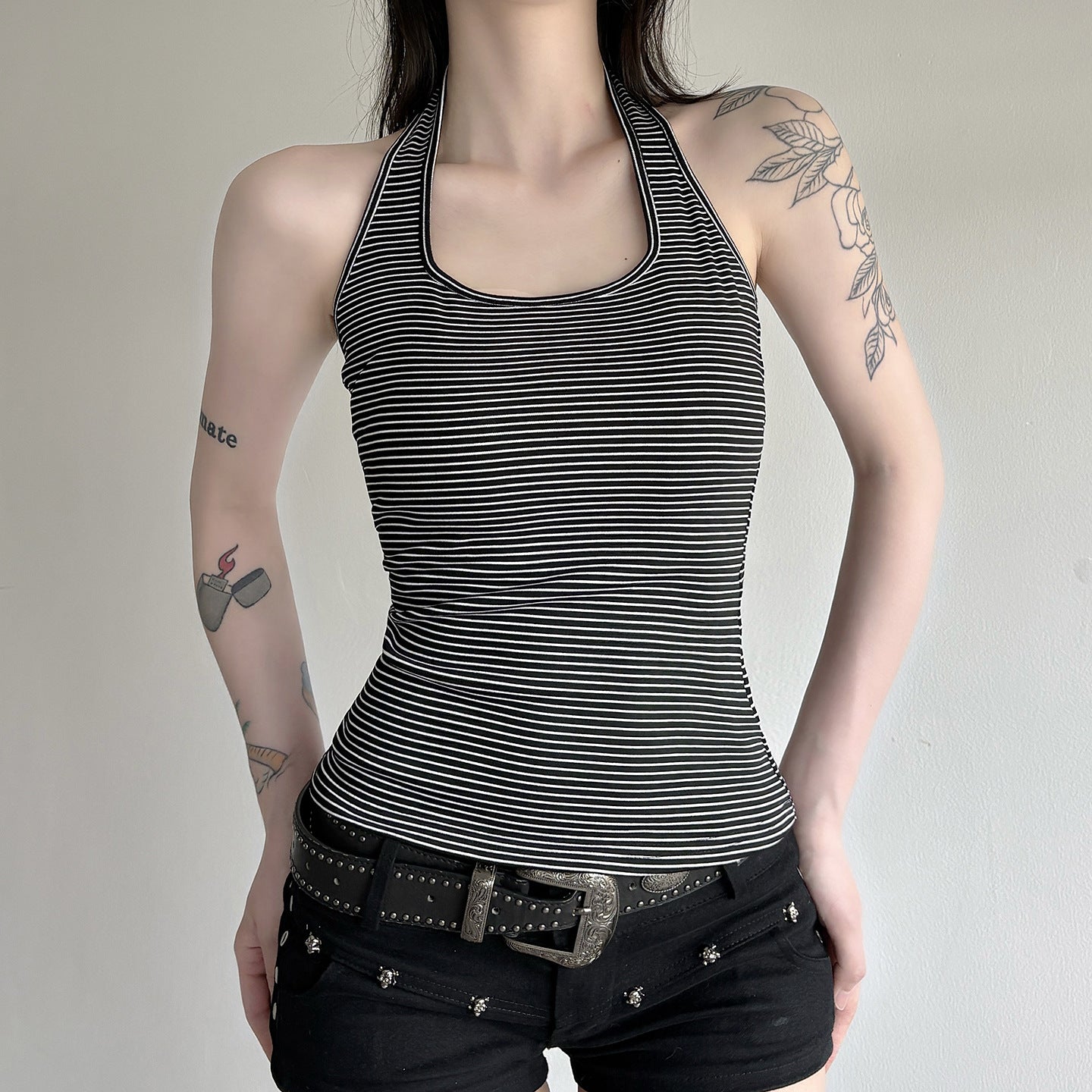 Damen Sportliches Haltertop mit breitem Kragen und feinen Streifen R&B