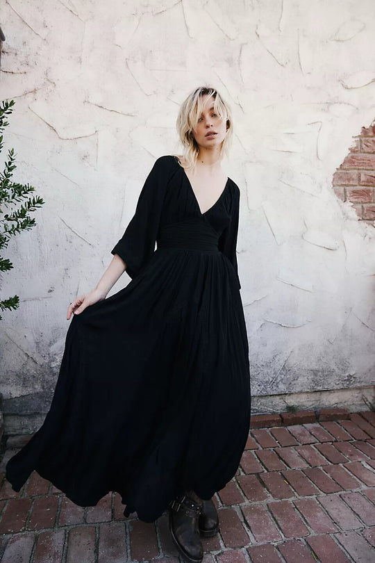 Damen luftiges Maxikleid mit tiefem V-Ausschnitt und praktischen Taschen R&B