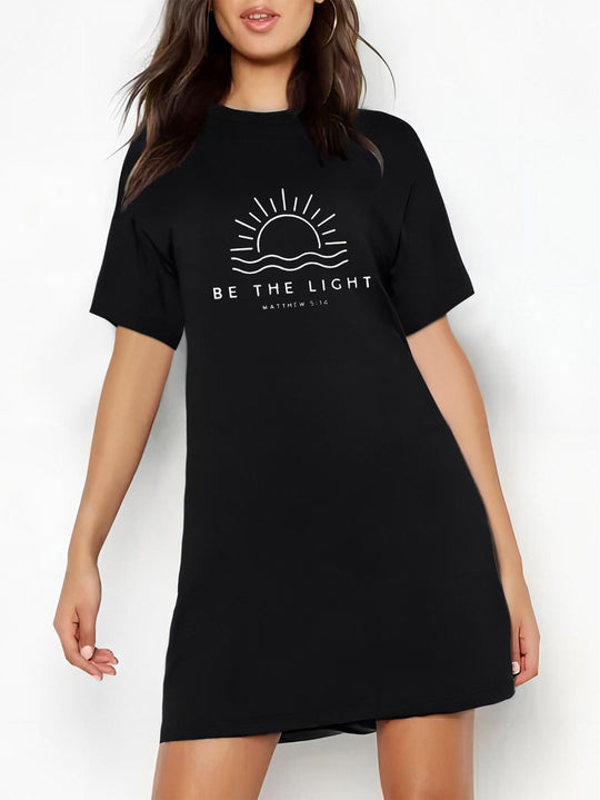 Damen Oversized T-Shirt mit inspirierendem Schriftzug und auffälligem Grafikdesign R&B