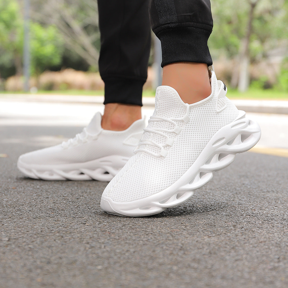 Damen Atmungsaktive und komfortable Sneaker mit innovativem Dämpfungssystem R&B