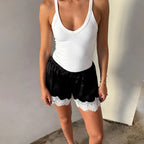 Damen Sport-Bodysuit mit elastischen Shorts und Spitzenbesatz R&B
