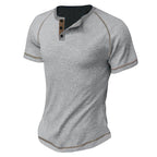 Herren Kurzarm-Henley-Shirt aus atmungsaktivem Strukturmaterial mit dekorativer Knopfleiste R&B