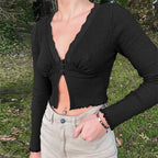 Damen Crop-Top mit femininer Spitze und Knopfdetails R&B