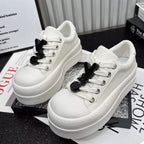 Damen Modische Sneakers mit auffälligem Design