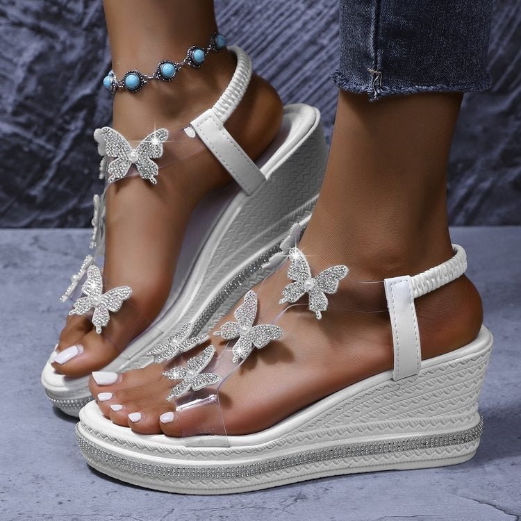 Damen Wedge-Sandalen mit dekorativen Schmetterlings-Details R&B