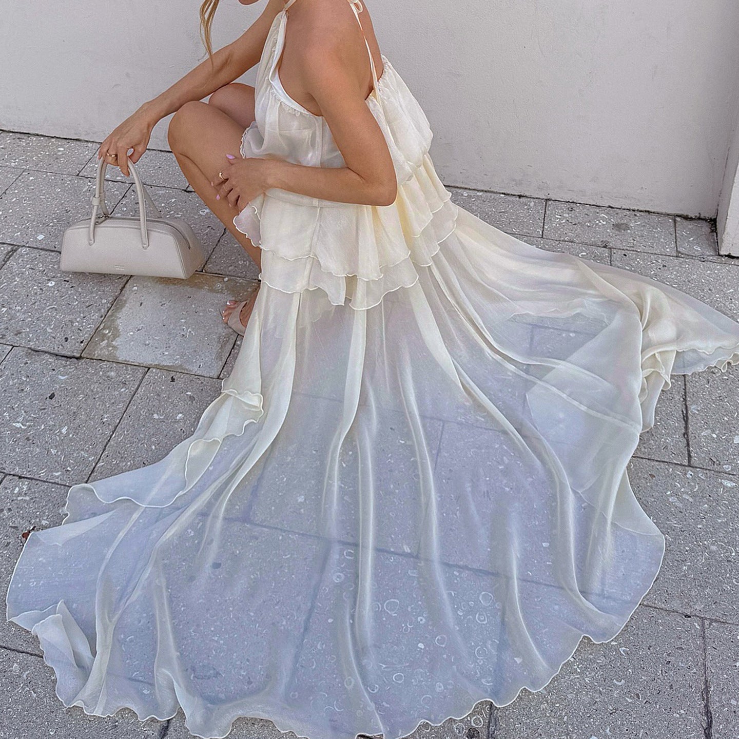 Damen leichtes Wickelkleid mit Volant und asymmetrischem Saum R&B