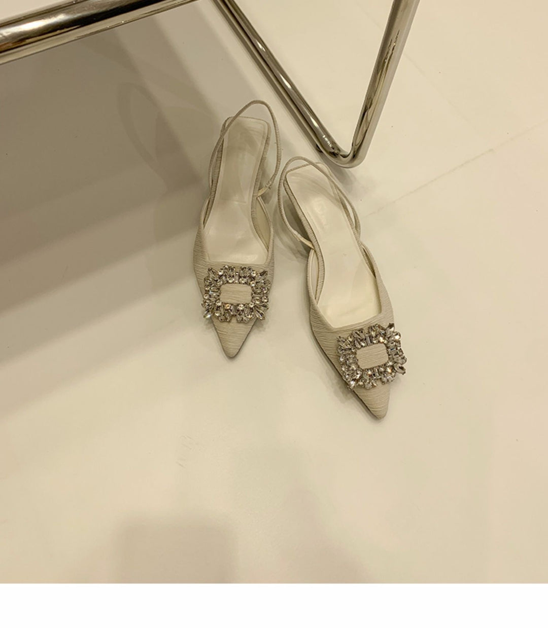 Damen Slingback-Pumps mit glänzenden Zierstein-Applikationen R&B