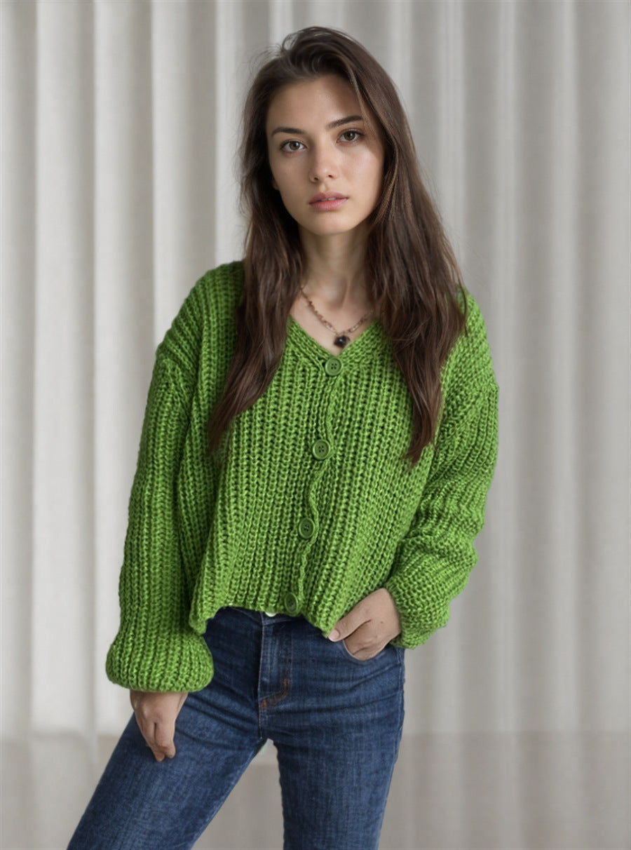 Damen Grobstrickjacke mit modischen Knopfdetails und lässigem Schnitt R&B