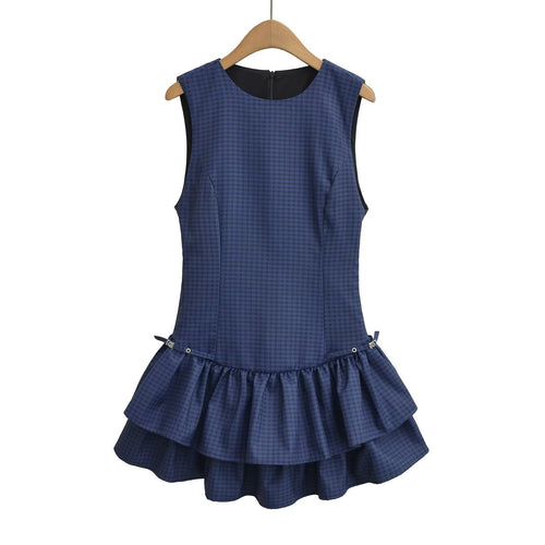 Damen Sommerkleid mit voluminösem Rüschenrock und modernem Karomuster R&B