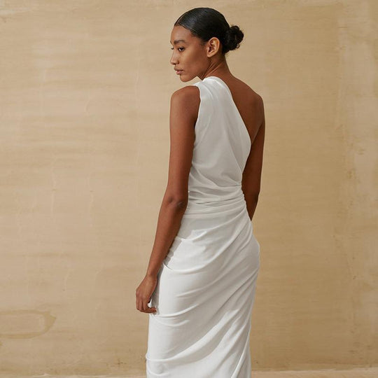 Damen Elegantes Wickelkleid mit schimmerndem Satin und hohem Schlitz R&B