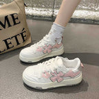 Damen Sneakers im modernen Floral-Design
