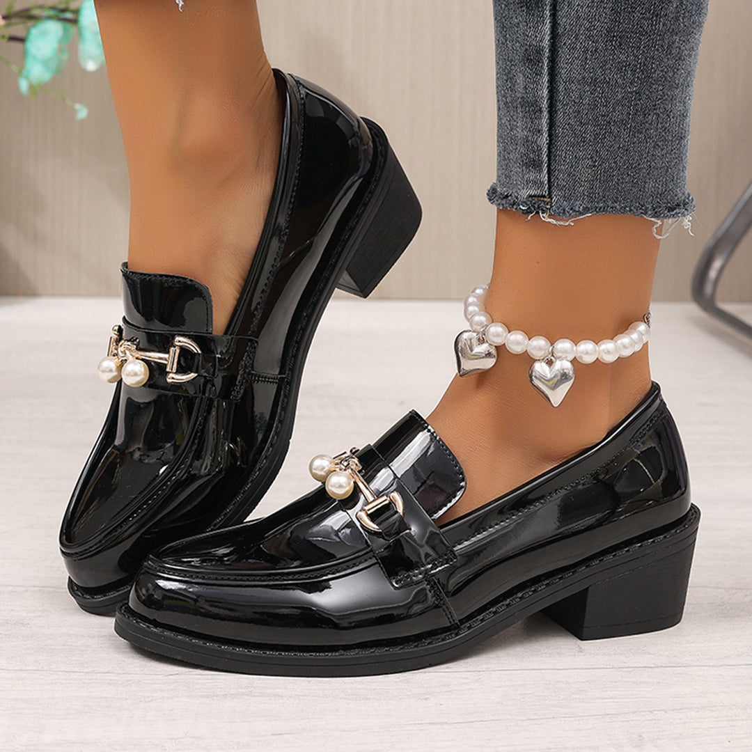 Damen Klassische Lackleder-Pumps mit Perlenschließe R&B