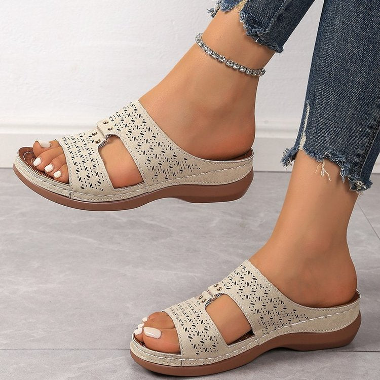 Damen Clogs mit modischem Lochdesign und komfortabler Fußbettung R&B