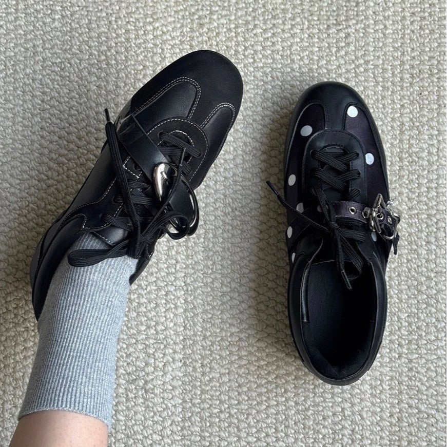 Damen sportive Sneakers mit einzigartigem Punktedesign und stabiler Sohle R&B