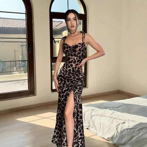 Damen Elegantes Maxikleid mit tiefem Schlitz und verspielt gerafftem Design R&B