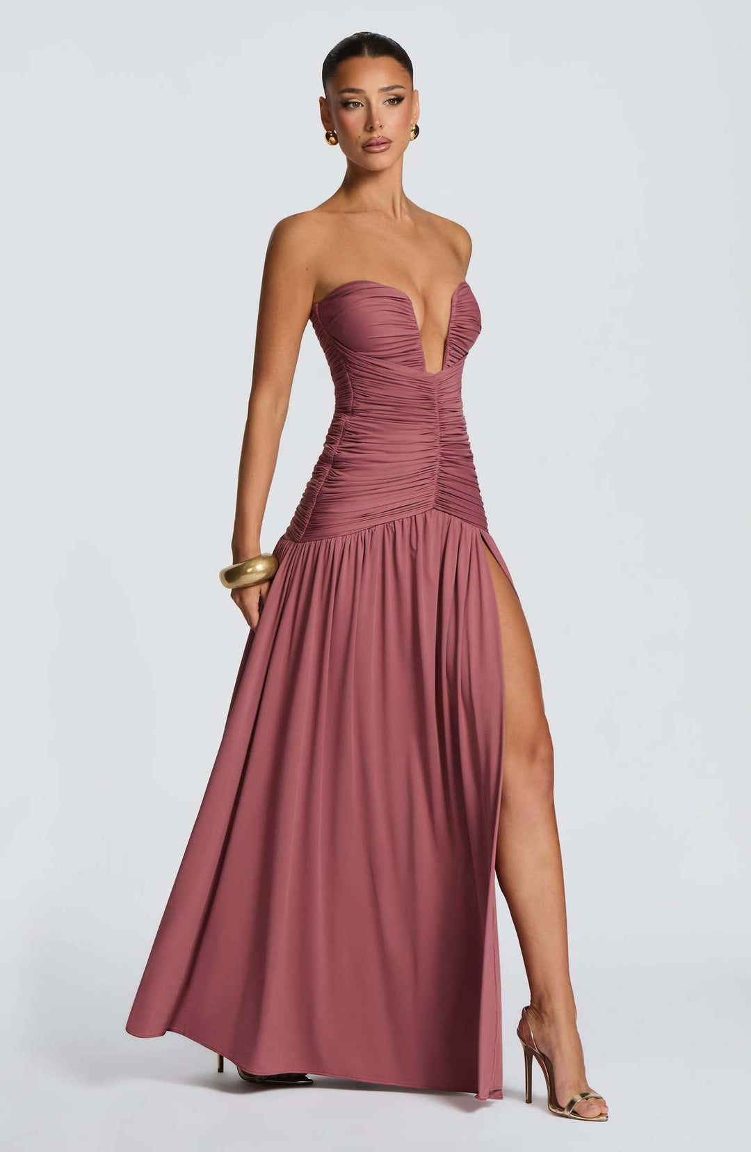 Damen Abendkleid mit tiefem V-Ausschnitt und eleganter Drapierung R&B