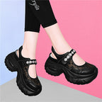 Damen modische Sneaker mit zierlicher Blütenapplikation R&B