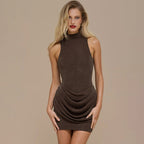 Damen schickes Minikleid mit hochgeschlossenem Ausschnitt und raffinierten Drapierungen R&B
