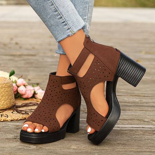 Damen Sandaletten mit Schnittdetails und Blockabsatz R&B