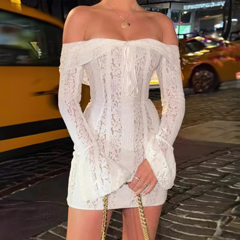 Damen Spitzenoberteil mit Off-Shoulder Design und langen Ärmeln R&B
