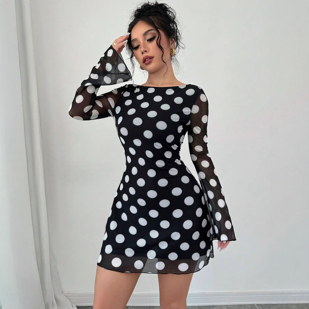 Damen luftiges Minikleid mit aufregendem Rückenausschnitt und modernen Punkten R&B