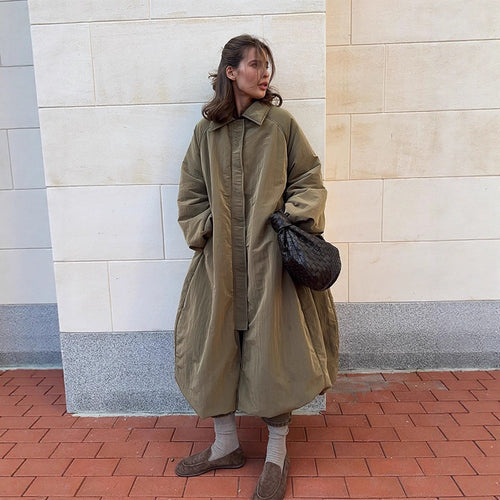 Damen Oversized Steppjacke mit elegantem Schnitt und praktischen Taschen R&B