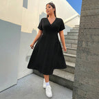 Damen Wickelkleid mit elegantem Schlitz und taillierter Silhouette R&B