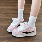 Damen Sneakers im sportlichen Retro-Design mit robustem Sohlenprofil