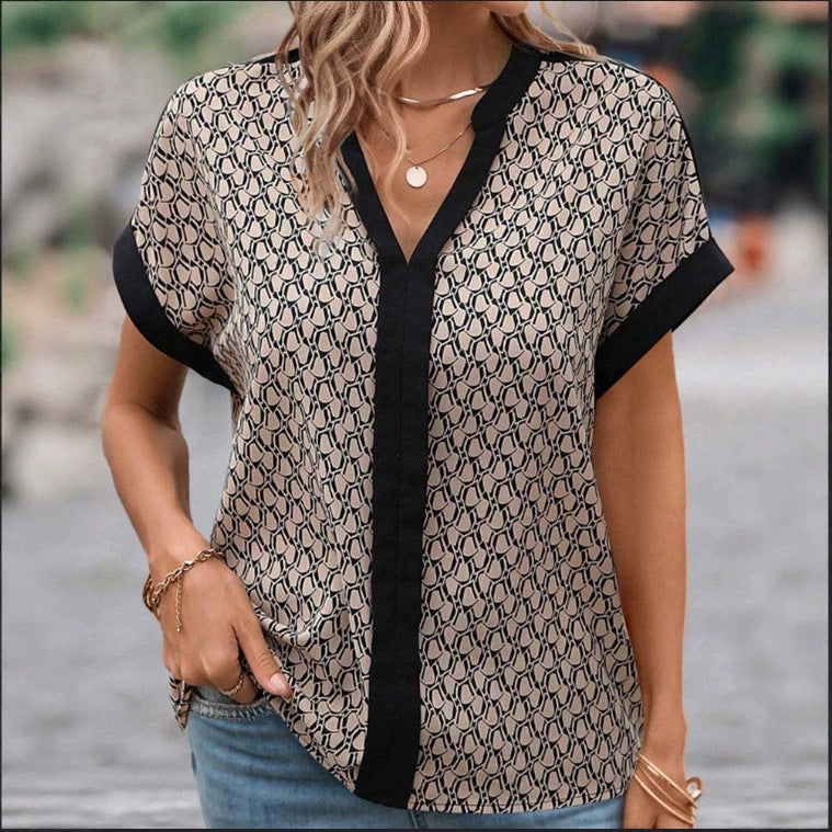 Damen nan leichte kastige Bluse in Krepp-Optik mit V-Ausschnitt und Kontrastpaspel R&B