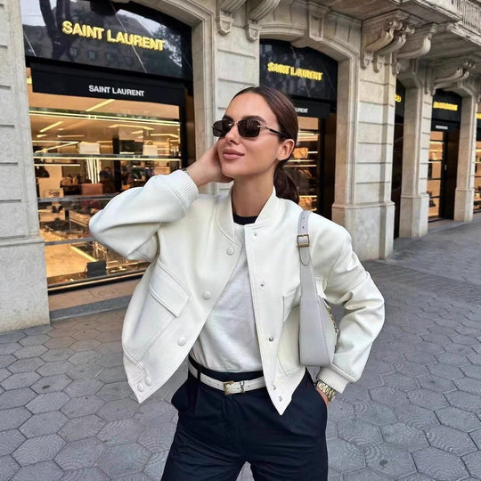 Damen sportliche Bomberjacke mit wattiertem Innenfutter und praktischen Taschen R&B