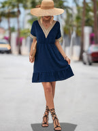 Damen Freizeitkleid mit V-Ausschnitt und Spitzenakzenten R&B