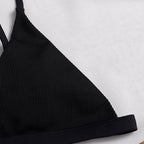 Damen Triangel-Bikinioberteil mit verstellbaren Trägern und glänzendem Material