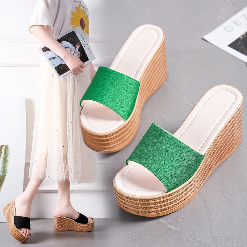 Damen Wedge-Pantoletten mit weitem Träger und rutschfester Sohle R&B