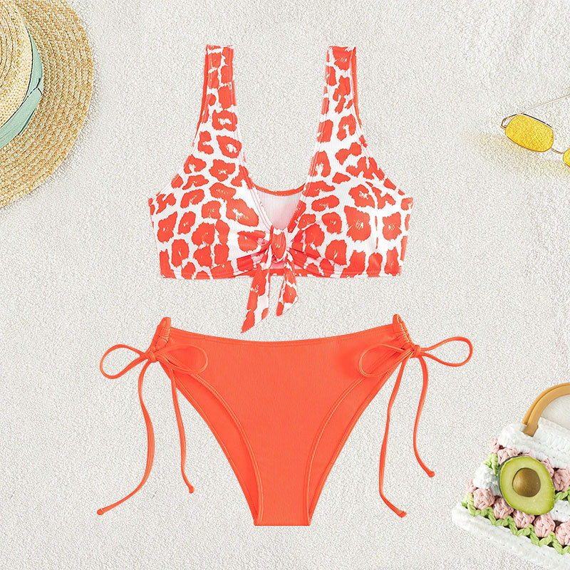 Damen Triangel-Bikini Set mit trendigem Leopardenmuster und verspieltem Knoten