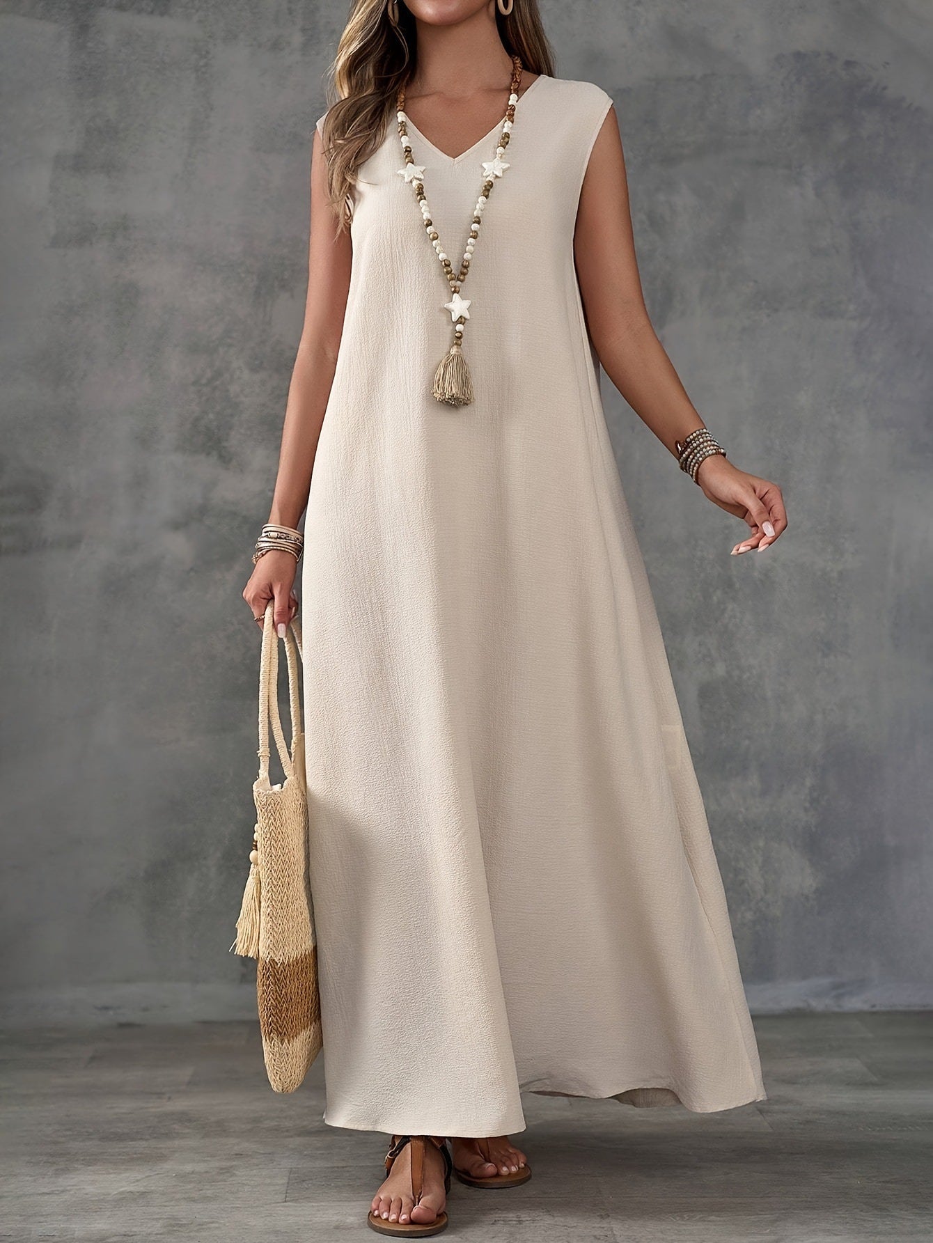 Damen Maxi-Strandkleid mit elegantem V-Ausschnitt und seitlichem Schlitz R&B