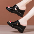 Damen Wedge-Pantoletten mit elegantem Schnitt und rutschfester Sohle