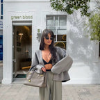 Damen kurze Strickjacke mit eleganten Knöpfen und weitem Schnitt R&B