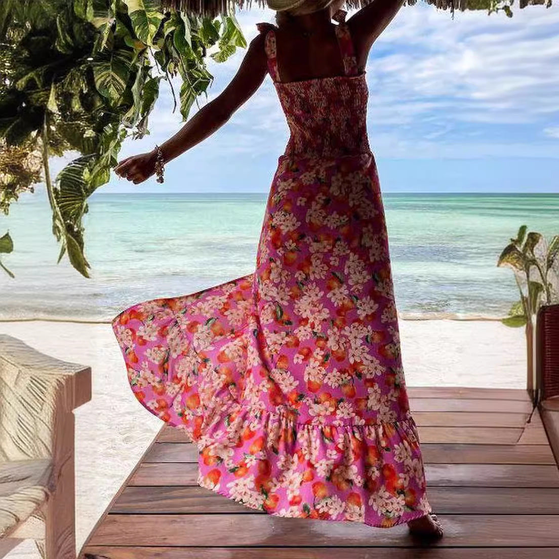 Damen Maxikleid mit floralen Details und Spaghetti-Trägern R&B