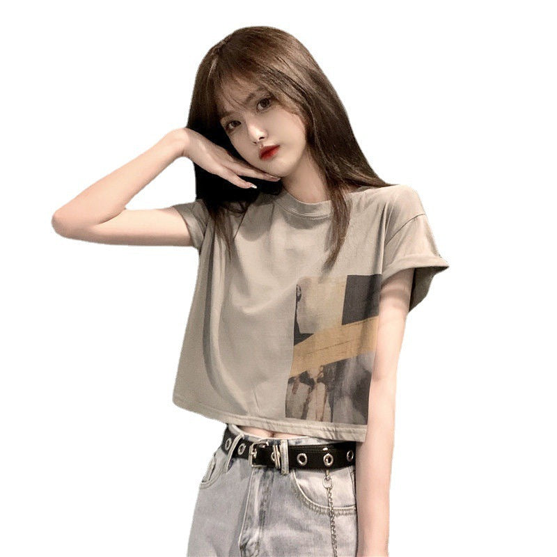 Damen Crop-T-Shirt mit kreativem Grafikdruck