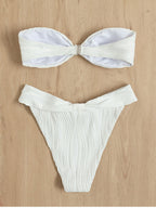 Damen Bandeau-Bikini mit eleganten Rüschendetails R&B