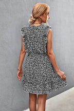 Damen Freizeitkleid mit voluminösen Rüschendetails und komfortablem Taillenzug R&B