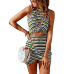 Damen Zweiteiliges Set aus gestreiftem Oberteil und Rock mit cut-out Details R&B